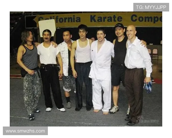 功夫足球明星盘点：那些在绿茵场上展现武术魅力的传奇球员